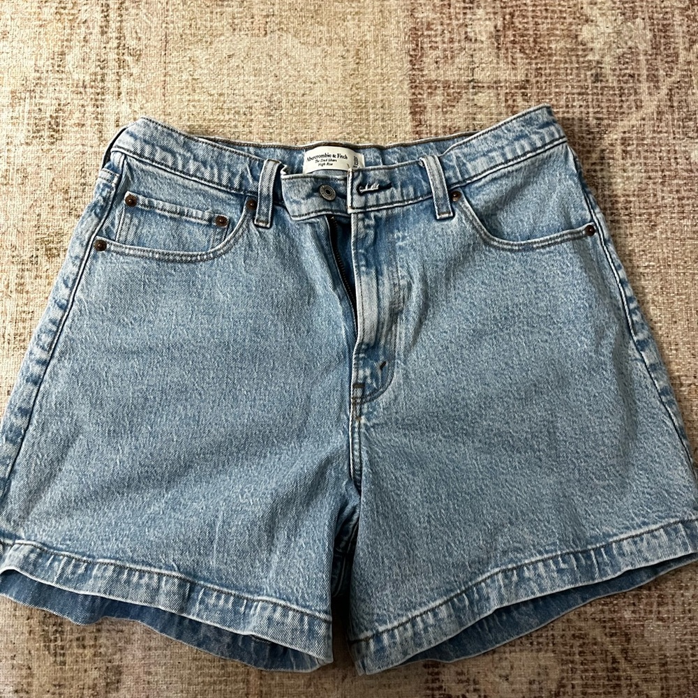 Abercrombie & Fitch Curve Love Jean Shorts